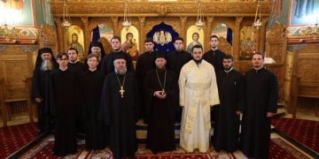 Hirotonie întru ierodiacon la Mănăstirea „Sfânta Ana” Rohia – Monahul Nicodim a primit harul slujirii diaconești