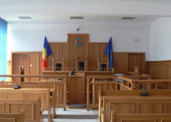 Din 1 septembrie grefierii anunță că blochează toată Justiția!