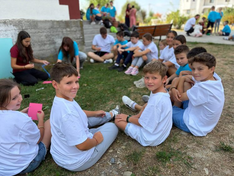 Caravana Tinerilor Creștini Ortodocși ajunge în mai multe parohii din Maramureș