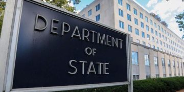 Departamentul de Stat ii avertizează pe americani: Urmează tulburări in Ucraina. Nu călătoriți acolo!