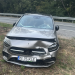 Accident în Pasul Pietriș, pe DN18B, într-o curbă considerată periculoasă: un autoturism a ajuns în afara carosabilului