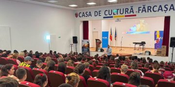 „Alegeri responsabile, viitor în siguranță”: Campania de prevenire a consumului de droguri a ajuns la Fărcașa