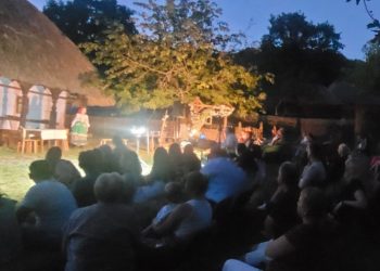 O seară ca-n poveștile românești, la Muzeul Satului din Baia Mare