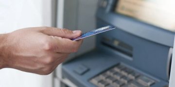 Alocațiile, ajutoarele sociale și indemnizațiile ajung mai repede la beneficiari în această lună