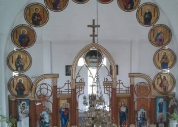 Sfânta Liturghie, celebrată de Preasfinția Sa Vasile Bizău, la hramul Parohiei „Adormirea Maicii Domnului” din Copalnic Mănăștur