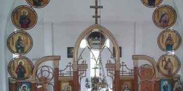 Sfânta Liturghie, celebrată de Preasfinția Sa Vasile Bizău, la hramul Parohiei „Adormirea Maicii Domnului” din Copalnic Mănăștur