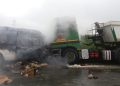 Impact frontal și incendiu în Maramureș. Un șofer a ajuns la spital cu arsuri și multiple traumatisme