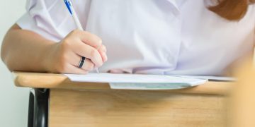 Sesiunea de toamnă a Bacalaureatului continuă cu proba obligatorie