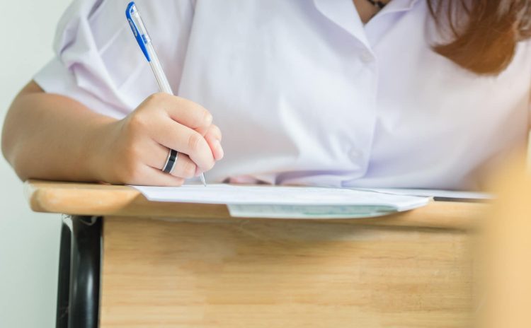 Sesiunea de toamnă a Bacalaureatului continuă cu proba obligatorie