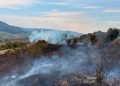 Incendiu de vegetație uscată la Fântânele. Pompierii voluntari au intervenit rapid