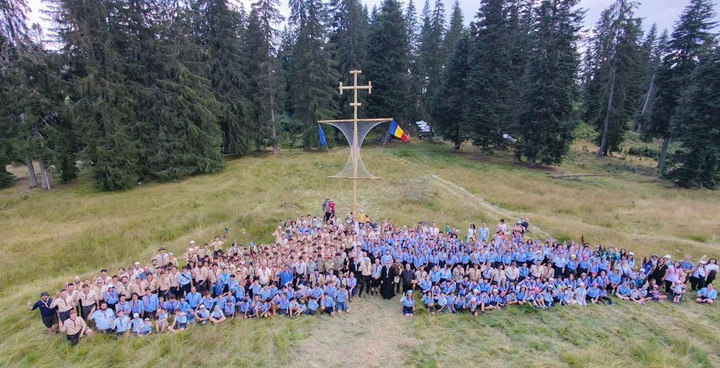 30 de ani de Cercetașii Munților în România, sărbătoriți în Apuseni
