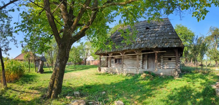 O pagină de istorie din Vadu Izei, salvată pentru viitor! Casa Kazar, în pragul restaurării