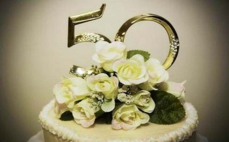 Băimărenii care împlinesc 50 de ani de căsnicie sunt invitați la „Nunta de Aur”. Înscrierile au început