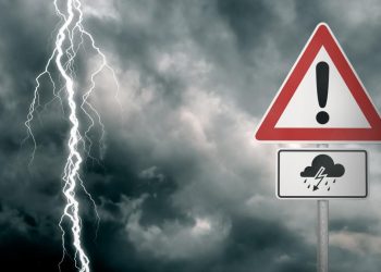 Alertă meteo în Maramureș – COD GALBEN de ploi torențiale, descărcări electrice și grindină