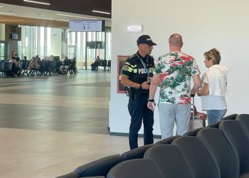 Polițiștii maramureșeni, recomandări pentru o vacanță fără incidente: atenție la furturi și fraude online