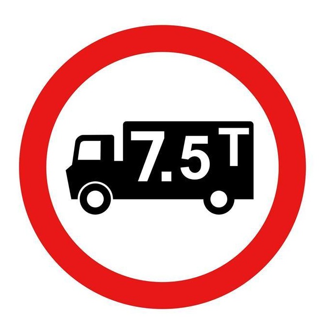 Atenție, șoferi! – Codul roșu de caniculă închide drumurile pentru TIR-uri în Arad, Bihor și Satu Mare