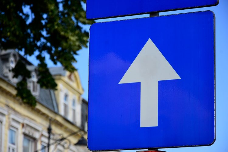 Atenție, șoferi! Sens unic pe strada Pintea Viteazu din Sighetu Marmației, din 1 septembrie