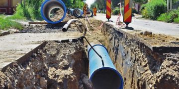 Lucrări la rețeaua de canalizare pe strada George Coșbuc din Baia Mare, până la sfârșitul lunii octombrie