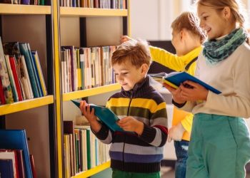 Ziua Internațională a Alfabetizării: cât de mult poate schimba o carte?