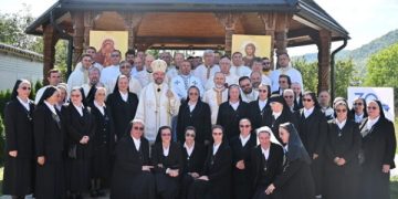 Sărbătoare la Sighetu Marmației – Mănăstirea „Maica Îndurerată” a împlinit 30 de ani