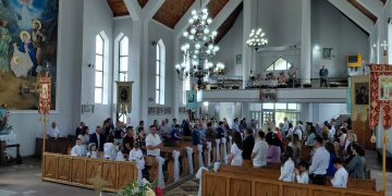 Noapte de Veghe la Parohia greco-catolică „Coborârea Sfântului Spirit” din Baia Sprie – Rugăciune și comuniune, în 18 septembrie