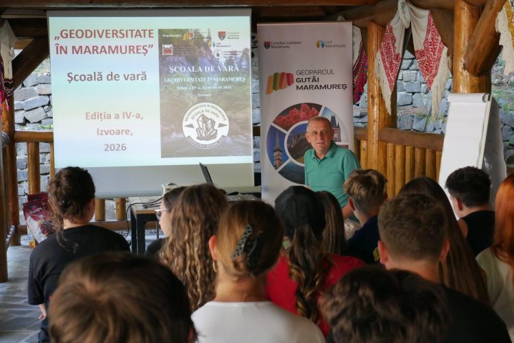 Ce au descoperit elevii în cinci zile prin Munții Gutâi, Geodiversitate în Maramureș