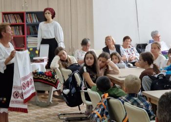 De Sărbătoarea Castanelor, tradiția s-a cusut în cruce
