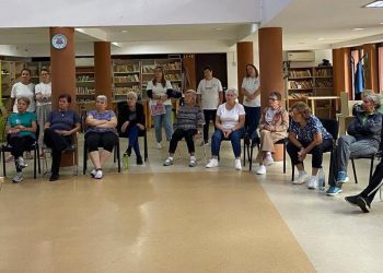 Seniorii din Baia Mare, informați despre prevenirea și depistarea precoce a bolii Alzheimer
