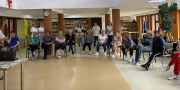 Seniorii din Baia Mare, informați despre prevenirea și depistarea precoce a bolii Alzheimer