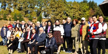 Poezia își celebrează laureații la Sighetu Marmației – Lista premiilor ediției a 53-a a Festivalului Internațional de Poezie