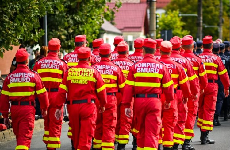 Eroii din prima linie, sărbătoriți în Maramureș. Voluntarii Maltezi, alături de pompieri