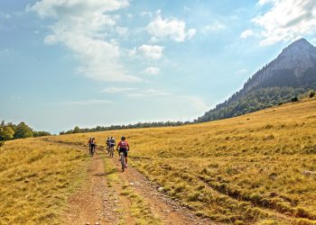 Creasta Cocoșului Trail aduce alergarea montană în inima Maramureșului