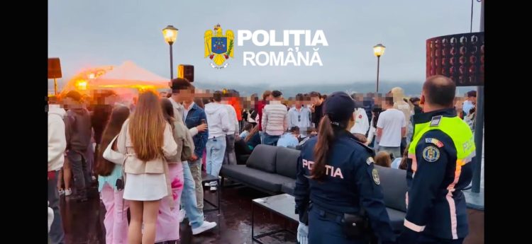 Razie de noapte în Baia Mare – Tânără de 28 de ani, prinsă cu două obiecte periculoase într-un local