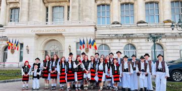 Ansamblul folcloric „Vișeu” din Vișeu de Sus, prezent la Ziua Satului Românesc de la Muzeul Satului din București