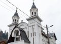 Sărbătoare la Cavnic – Târnosirea biserici noi a Parohiei „Nașterea Maicii Domnului”