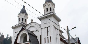Sărbătoare la Cavnic – Târnosirea biserici noi a Parohiei „Nașterea Maicii Domnului”