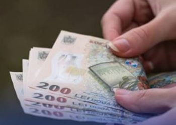 Bursele elevilor în acest şcolar vor fi plătite și în vacanțe. Au fost aprobate noile reguli de acordare