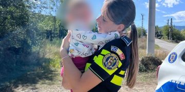 Polițiști, jandarmi, Salvamont și voluntari, mobilizați după ce un bărbat a plecat cu fiica sa de un an