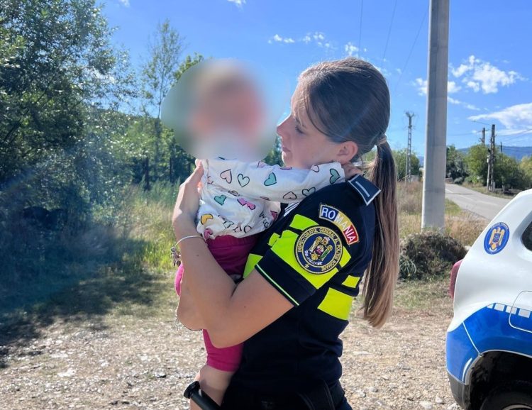 Polițiști, jandarmi, Salvamont și voluntari, mobilizați după ce un bărbat a plecat cu fiica sa de un an
