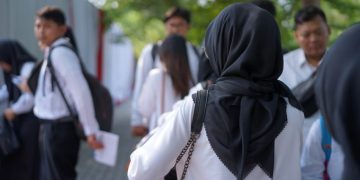 Austria: purtarea vălului islamic, interzisă în școli pentru fetele care nu au împlinit vârsta de 14 ani