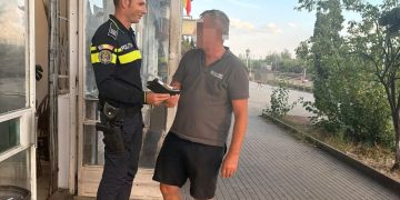 Portofel cu bani și carduri, găsit de polițiști pe peronul gării din Baia Mare. Proprietarul a fost identificat