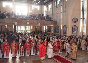 Hramul Parohiei ,,Sfânta Cruce” din Baia Mare