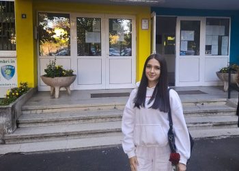 Un vis împlinit pentru Teodora Dănțăușa – Începe liceul la Arte, la Canto popular