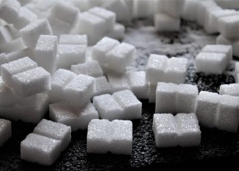 Zahărul s-a scumpit cu aproape 40% de la începutul anului