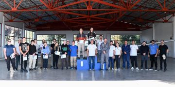 Fără motor și fără a doua încercare. Concurs de aterizare cu planorul la Baia Mare