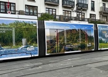 Creasta Cocoșului, printre cele opt imagini care promovează România în Spania