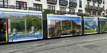 Creasta Cocoșului, printre cele opt imagini care promovează România în Spania