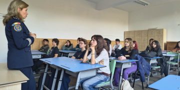 Lecții despre respect și siguranță pentru elevii Colegiului de Arte Baia Mare