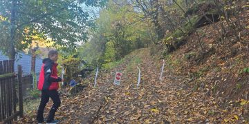 După accidentarea unui biciclist, Salvamont a verificat traseul spre Valea Roșie – Situația constatată în teren