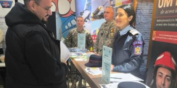 Vrei să devii pompier? ISU Maramureș prezintă oportunitățile de carieră la Bursa Locurilor de Muncă din Baia Mare